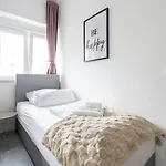 Spacious 2 - - 6 Guests, 24h Check-in, Near Vienna Appartement Purkersdorf