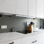 Spacious 2 - - 6 Guests, 24h Check-in, Near Vienna