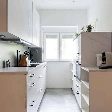 Appartamento Spacious 2 - - 6 Guests, 24h Check-in, Near Vienna