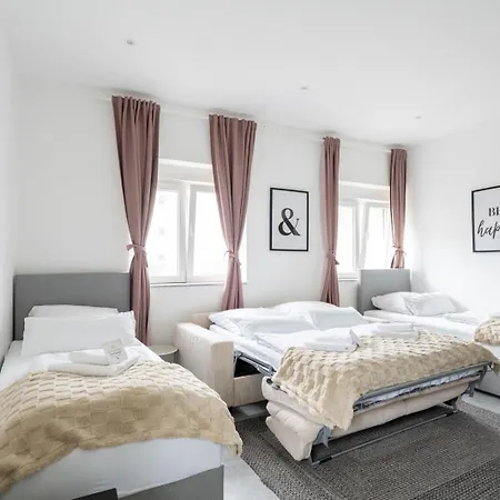 Spacious 2 - - 6 Guests, 24h Check-in, Near Vienna * Purkersdorf