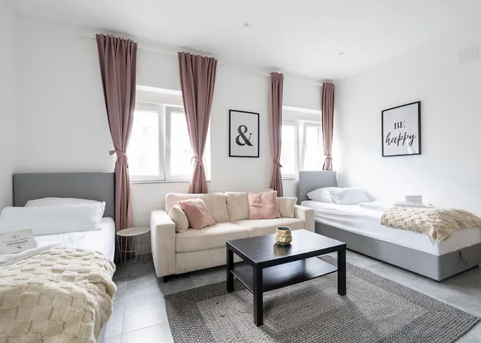 Apartament Spacious 2 - - 6 Guests, 24h Check-in, Near Vienna Purkersdorf