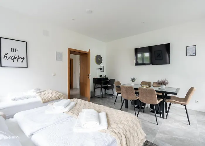 Apartament Spacious 2 - - 6 Guests, 24h Check-in, Near Vienna