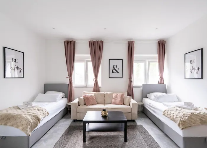 Spacious 2 - - 6 Guests, 24h Check-in, Near Vienna * Purkersdorf