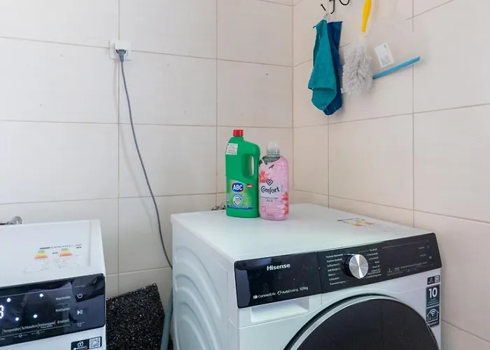 Spacious 2 - - 6 Guests, 24h Check-in, Near Vienna Apartament *