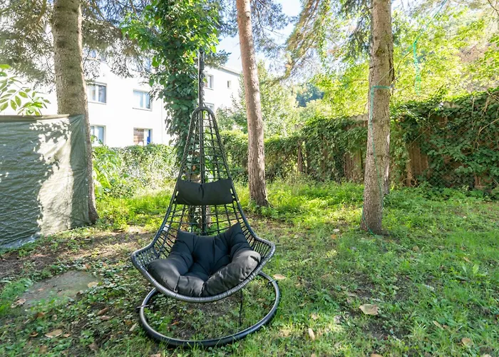 Spacious 2 - - 6 Guests, 24h Check-in, Near Vienna